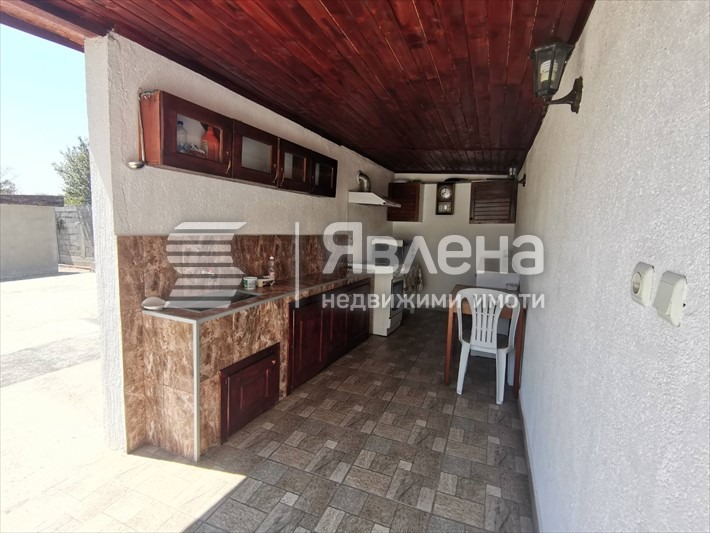 Продава КЪЩА, гр. Брезово, област Пловдив, снимка 2 - Къщи - 54419422
