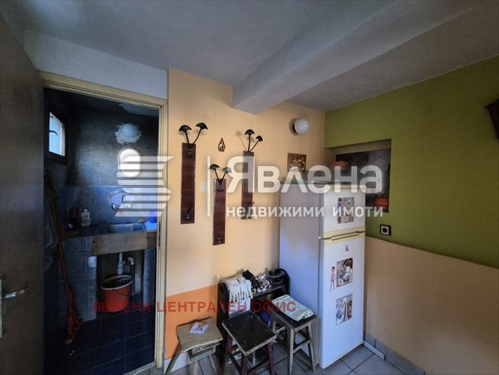 Продава КЪЩА, с. Лесковдол, област София област, снимка 6 - Къщи - 56318707