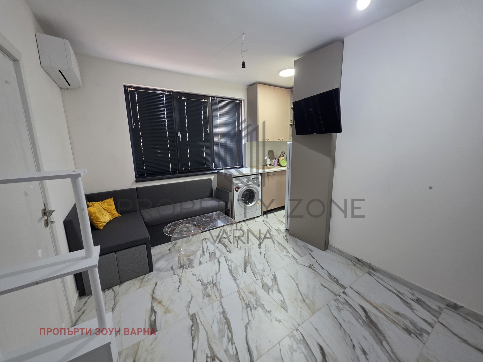 Продава 2-СТАЕН, гр. Варна, Гранд Мол, снимка 2 - Апартаменти - 56160438
