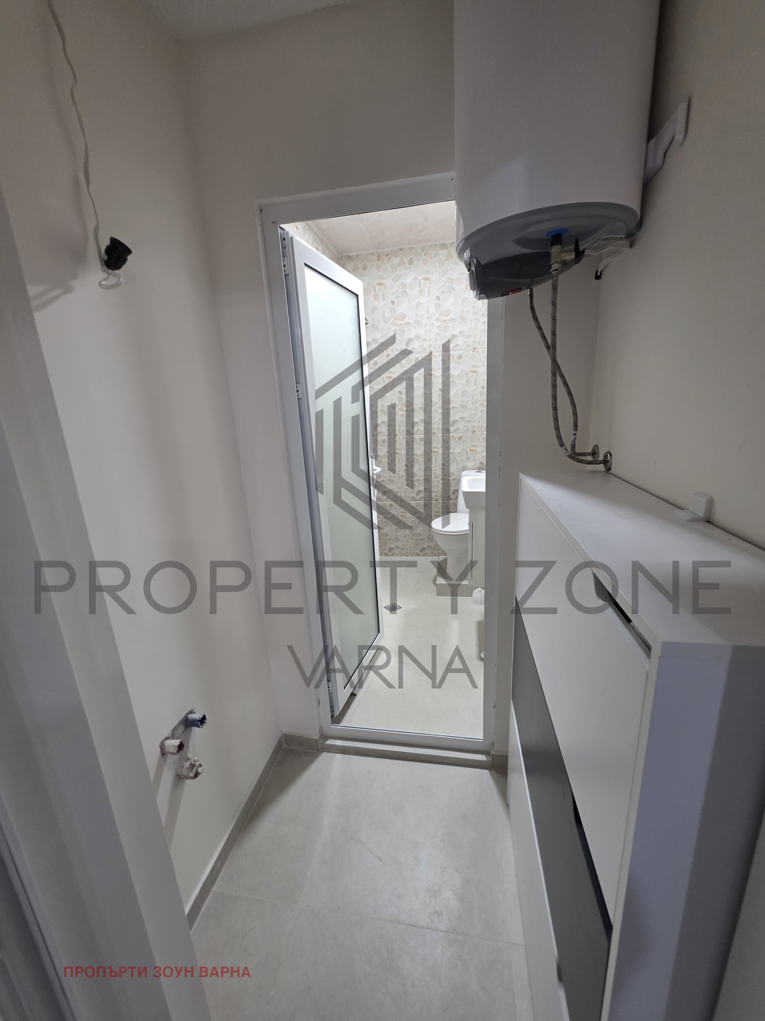 Продава 2-СТАЕН, гр. Варна, Гранд Мол, снимка 5 - Апартаменти - 56160438