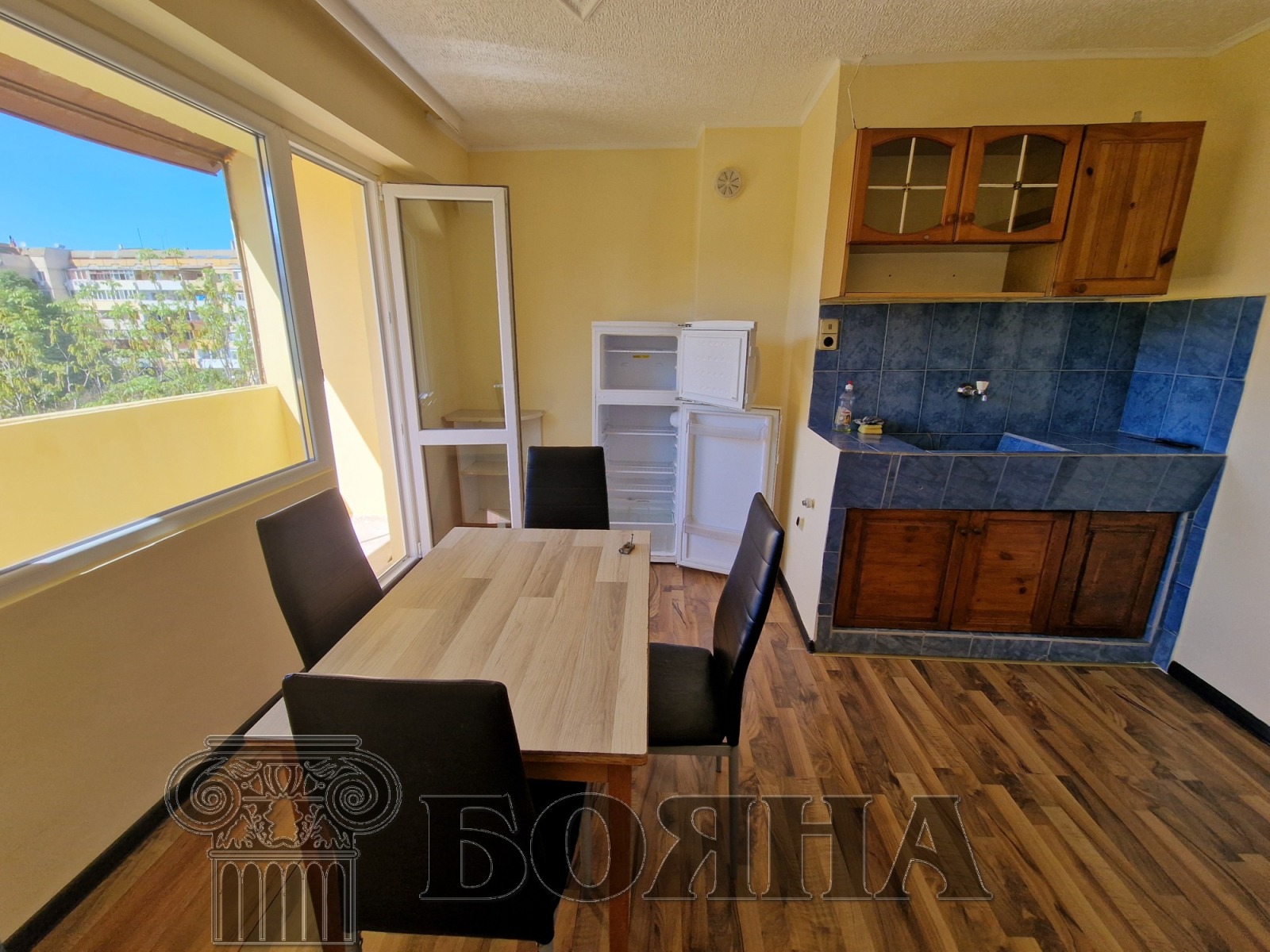 Продава МНОГОСТАЕН, гр. Русе, Чародейка - Юг, снимка 2 - Апартаменти - 49353344