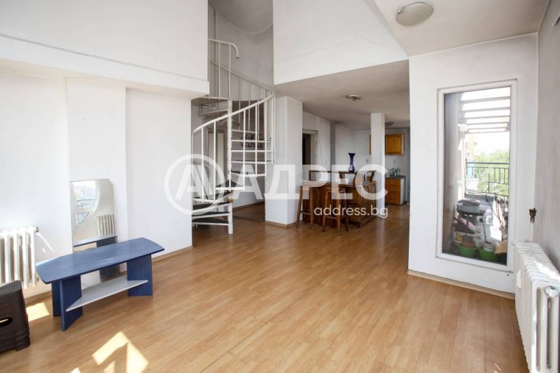 Eladó  2 hálószobás Sofia , Centar , 123 négyzetméter | 40585907 - kép [10]
