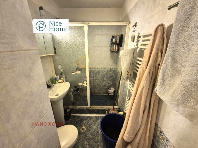 De vânzare  2 dormitoare Sofia , Dianabad , 145 mp | 18875710 - imagine [11]