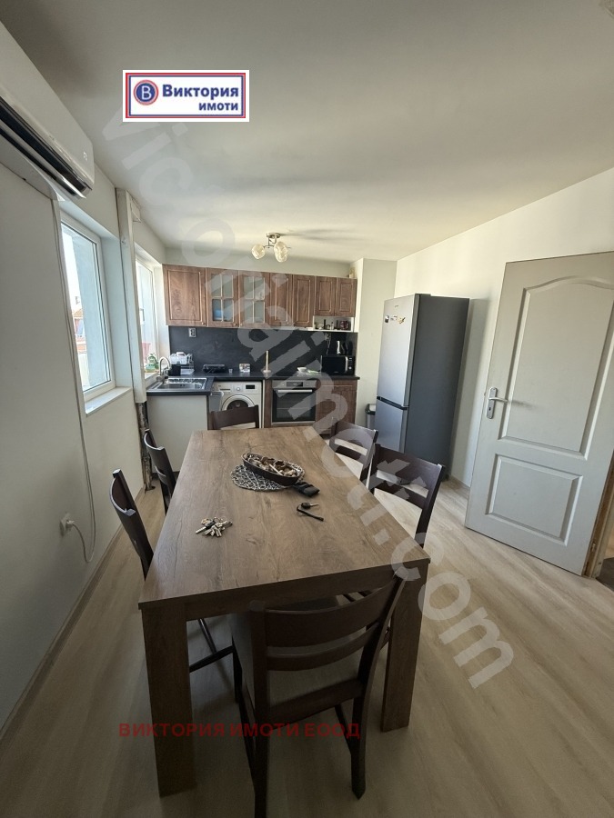Eladó  2 hálószobás Veliko Tarnovo , Centar , 75 négyzetméter | 73297819 - kép [2]