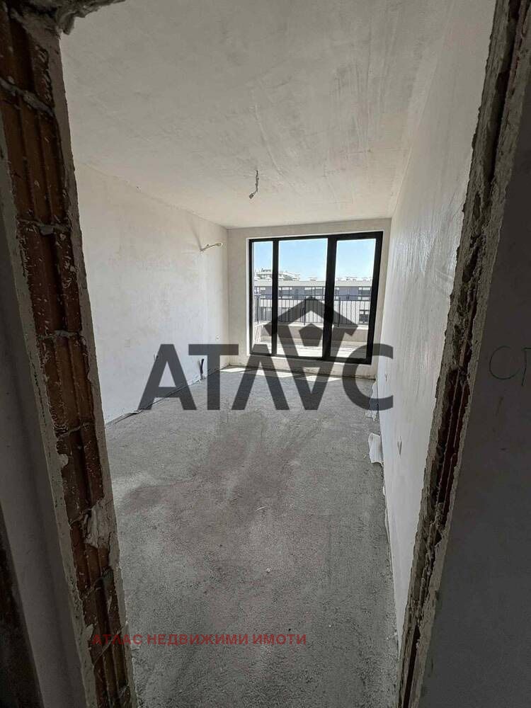 En venta  2 dormitorios Plovdiv , Trakiya , 147 metros cuadrados | 79667425 - imagen [3]