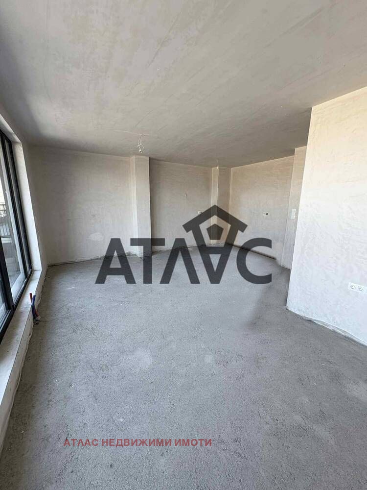 En venta  2 dormitorios Plovdiv , Trakiya , 147 metros cuadrados | 79667425