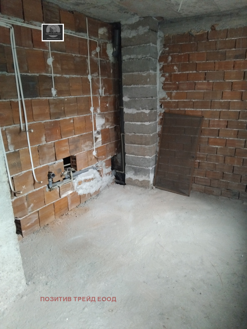 Продава 3-СТАЕН, гр. Дупница, област Кюстендил, снимка 4 - Апартаменти - 53222829