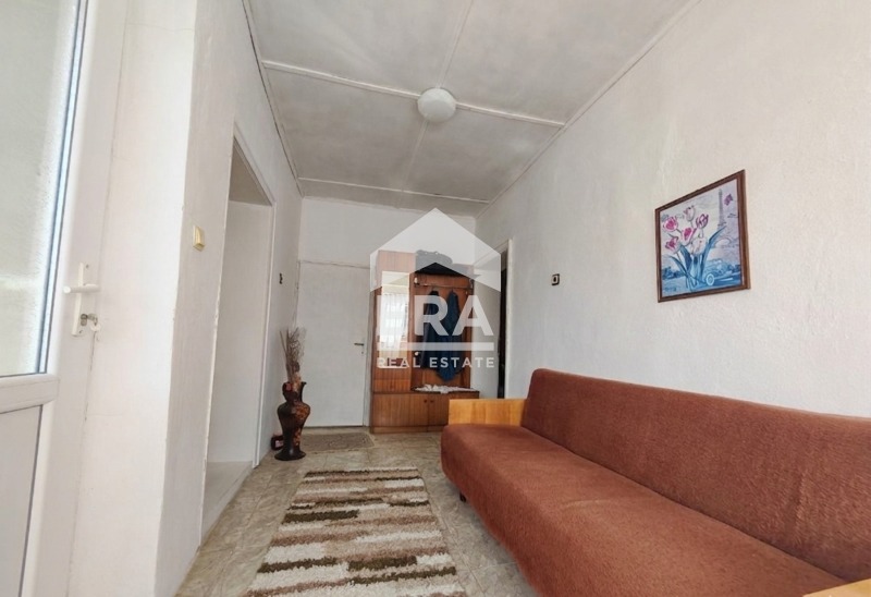 Продава КЪЩА, гр. Дулово, област Силистра, снимка 5 - Къщи - 55676526
