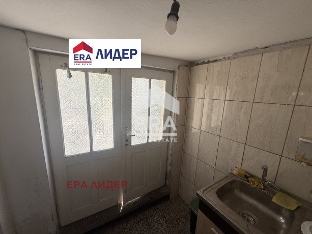 Продава КЪЩА, с. Щръклево, област Русе, снимка 13 - Къщи - 55897068