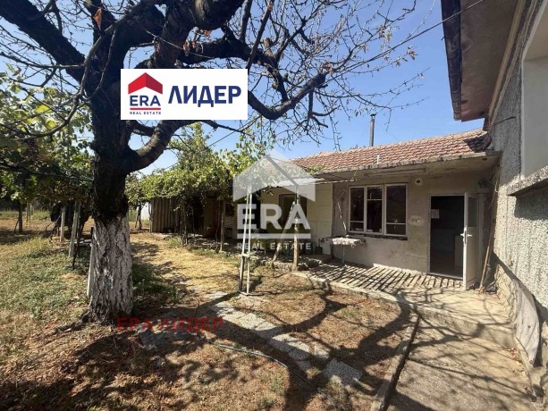 Продава КЪЩА, с. Щръклево, област Русе, снимка 2 - Къщи - 55897068