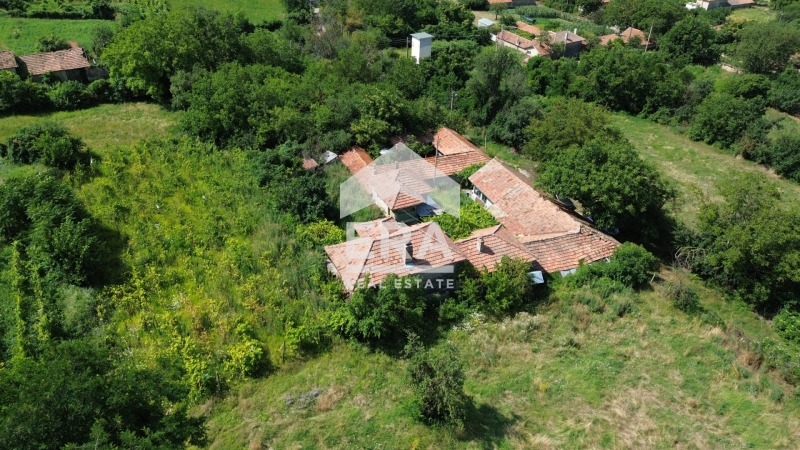 Продава КЪЩА, с. Черковна, област Варна, снимка 17 - Къщи - 56225288