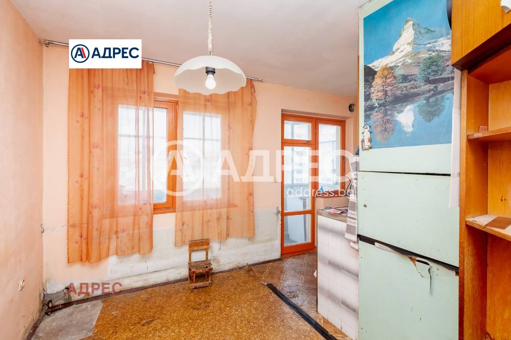 Продава 3-СТАЕН, гр. Варна, Централна поща, снимка 9 - Апартаменти - 55627389