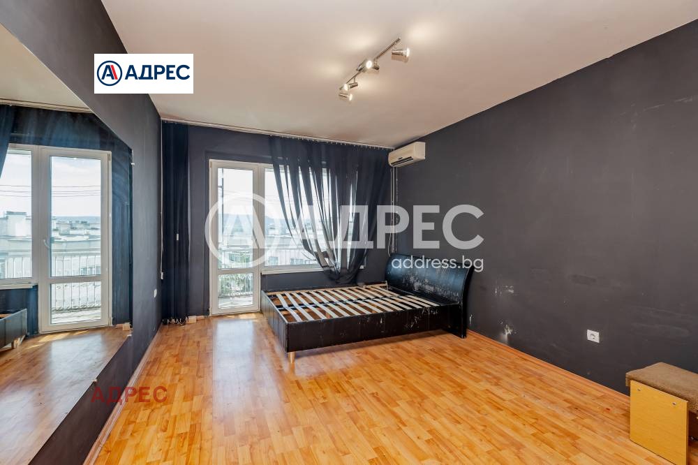 Продава 3-СТАЕН, гр. Варна, Централна поща