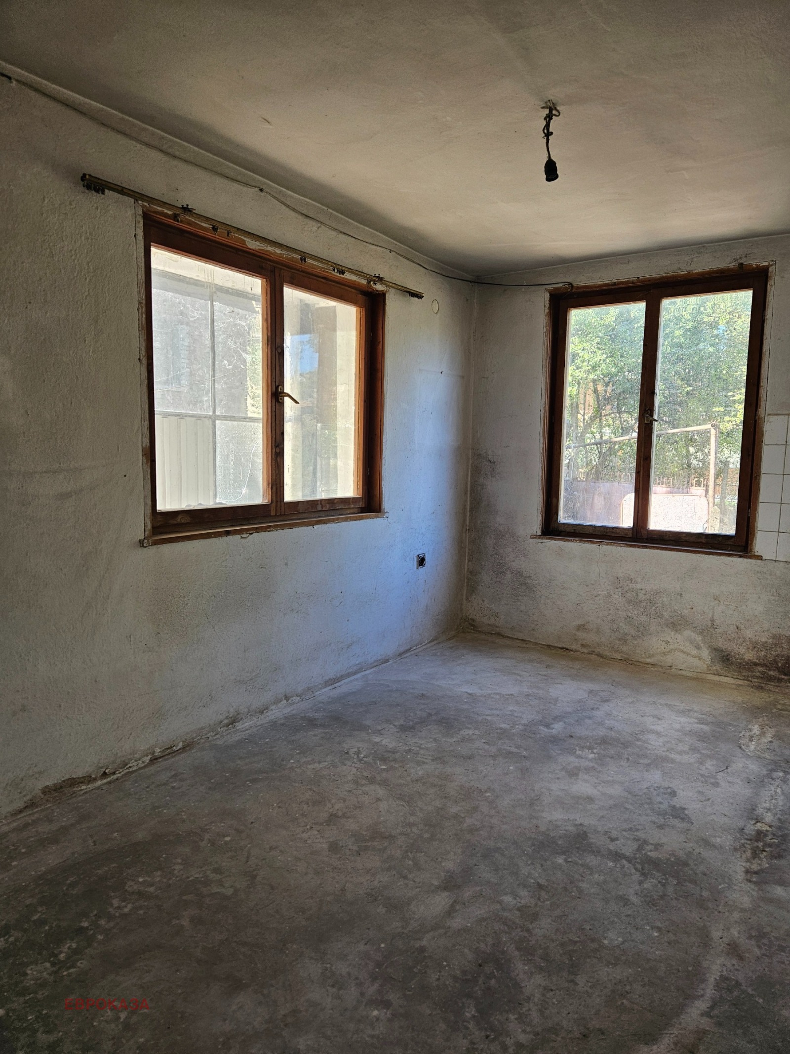 Продава КЪЩА, с. Голема Раковица, област София област, снимка 2 - Къщи - 53676620