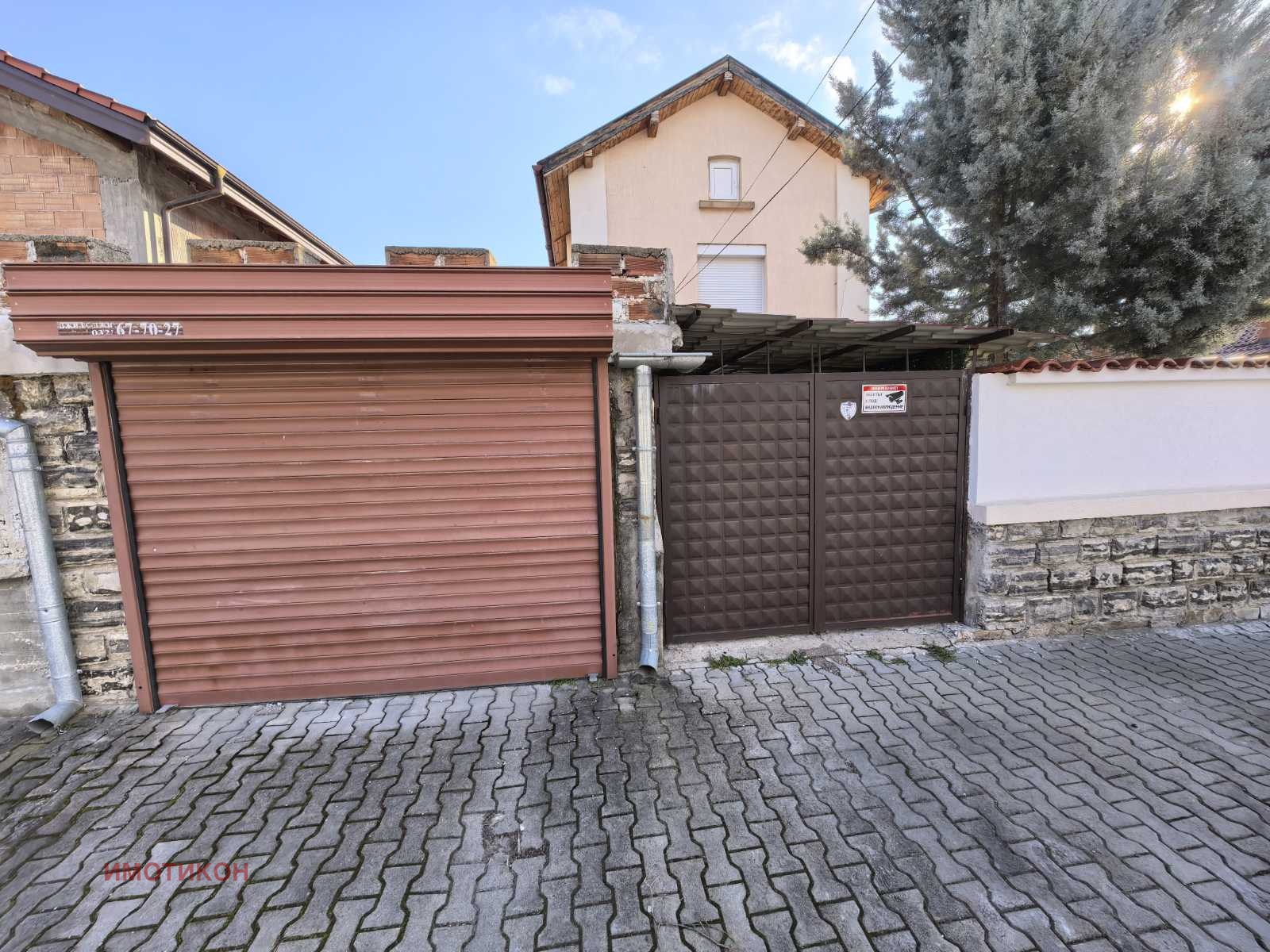 Продава КЪЩА, гр. Нова Загора, област Сливен, снимка 15 - Къщи - 54051446