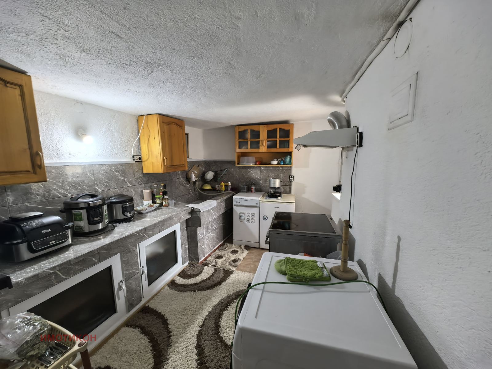 Продава КЪЩА, гр. Нова Загора, област Сливен, снимка 16 - Къщи - 54051446