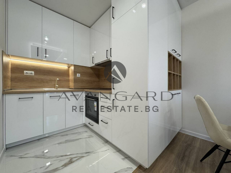 Продава 2-СТАЕН, гр. Пловдив, Остромила, снимка 3 - Апартаменти - 52703785