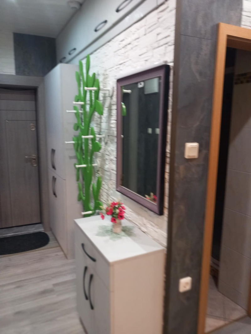Продава  4-стаен град Русе , Хъшове , 120 кв.м | 67343678 - изображение [5]