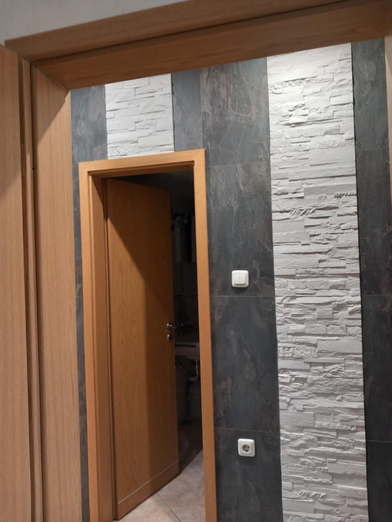 Продава  4-стаен град Русе , Хъшове , 120 кв.м | 67343678 - изображение [16]