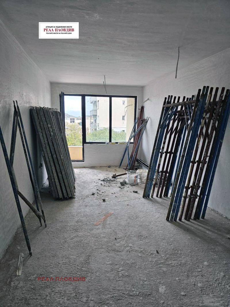 Продава 4-СТАЕН, гр. Пловдив, Център, снимка 2 - Апартаменти - 53021670