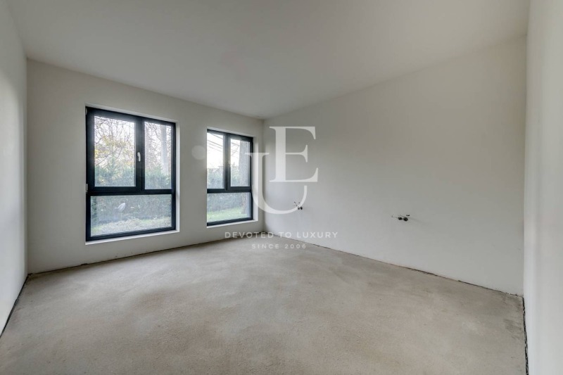 Продава 4-СТАЕН, гр. София, Бояна, снимка 3 - Апартаменти - 53118725