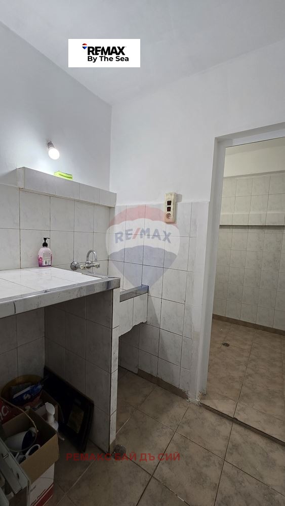 Продава ОФИС, гр. Варна, Център, снимка 15 - Офиси - 54532789