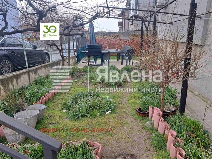 Продава ЕТАЖ ОТ КЪЩА, гр. Аксаково, област Варна, снимка 7 - Етаж от къща - 54529838