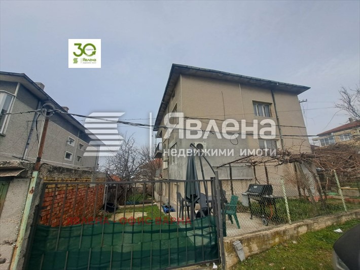 Продава ЕТАЖ ОТ КЪЩА, гр. Аксаково, област Варна, снимка 9 - Етаж от къща - 54529838
