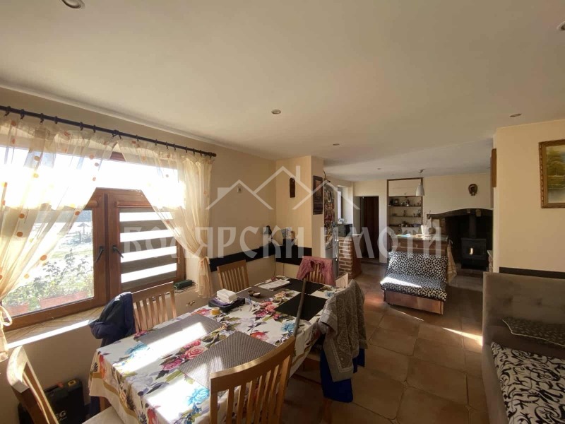 Продава КЪЩА, с. Хотница, област Велико Търново, снимка 10 - Къщи - 53153125