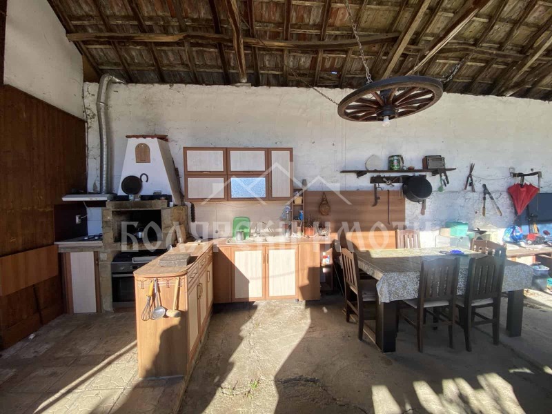Продава КЪЩА, с. Хотница, област Велико Търново, снимка 6 - Къщи - 53153125