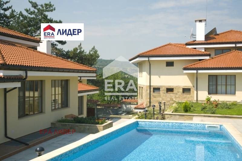 Продава ХОТЕЛ, с. Нисово, област Русе, снимка 3 - Хотели - 52622286