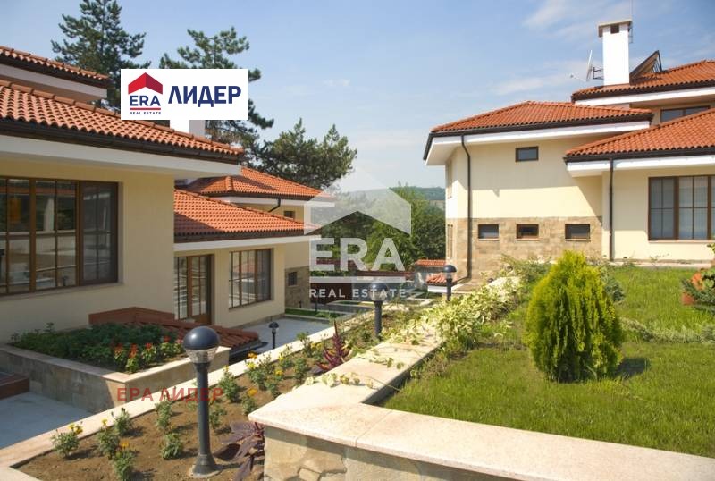 Продава ХОТЕЛ, с. Нисово, област Русе, снимка 4 - Хотели - 52622286