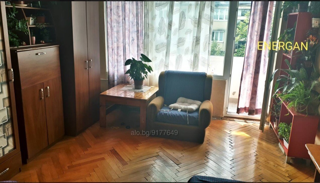 Продава 2-СТАЕН, гр. София, Борово