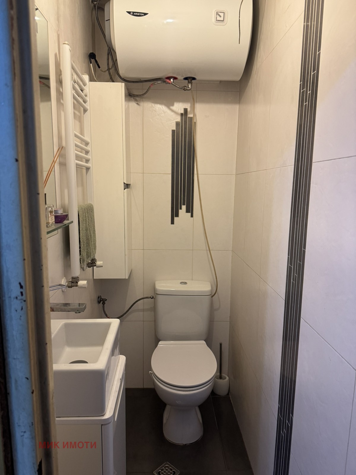 Продава 3-СТАЕН, гр. София, Сухата река, снимка 3 - Апартаменти - 53980124