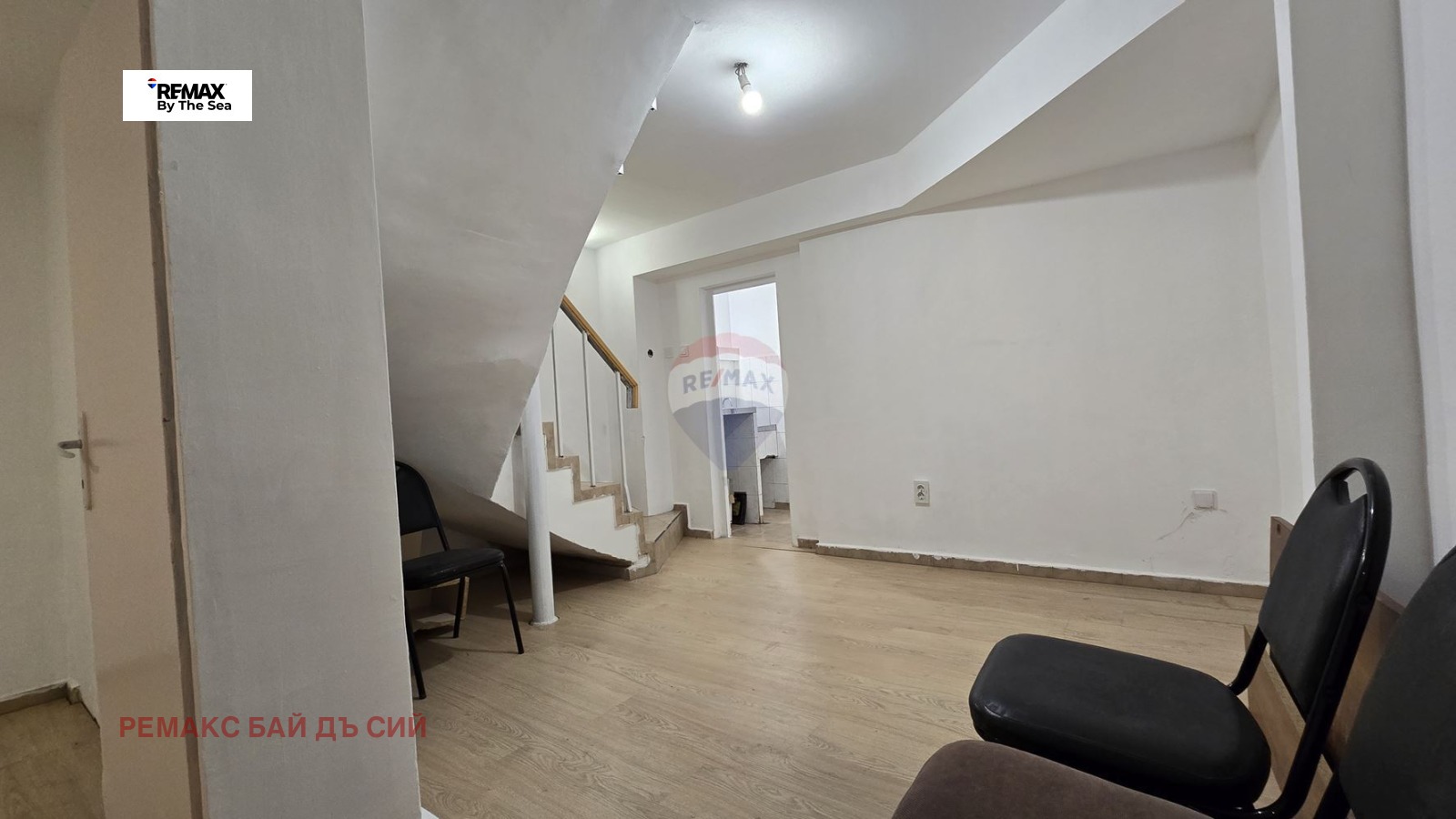 Продава ОФИС, гр. Варна, Център, снимка 7 - Офиси - 54532789
