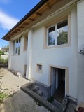 Продава КЪЩА, гр. София, Орландовци, снимка 2