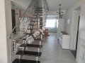 Продава МНОГОСТАЕН, град Варна, Колхозен пазар • 400000 € • 97437845 — Holmes.bg