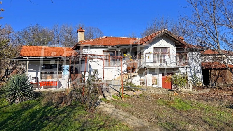 Продава КЪЩА в област Стара Загора, с. Златна ливада - 95 кв.м / 43 000 € » 84 100.69 лв., БЪЛГЕРИАН ПРОПЕРТИС