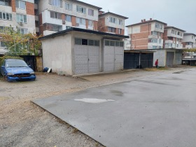 Garage Kartala, Weliko Tarnowo 3