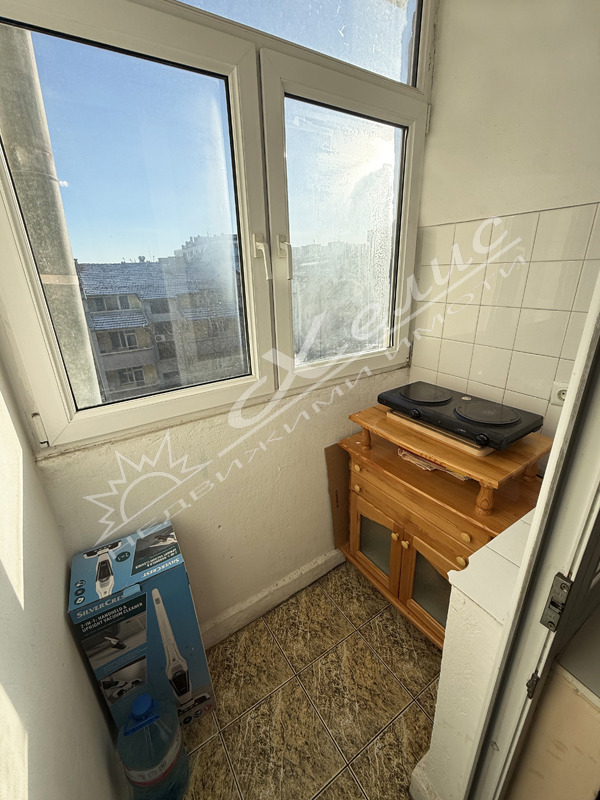 Продава 2-СТАЕН, гр. Бургас, Възраждане, снимка 3 - Апартаменти - 53174877