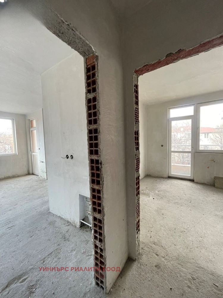 Продава 3-СТАЕН, гр. София, Банишора, снимка 3 - Апартаменти - 55525979