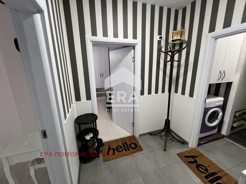 Продава 4-СТАЕН, гр. Поморие, област Бургас, снимка 3 - Апартаменти - 56191499