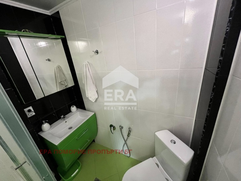 Продава 4-СТАЕН, гр. Поморие, област Бургас, снимка 8 - Апартаменти - 56191499
