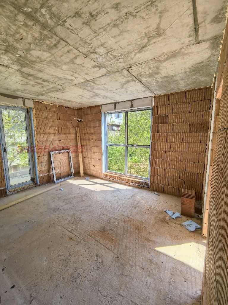 Продава МНОГОСТАЕН, гр. Плевен, Дружба 1, снимка 3 - Апартаменти - 54645571