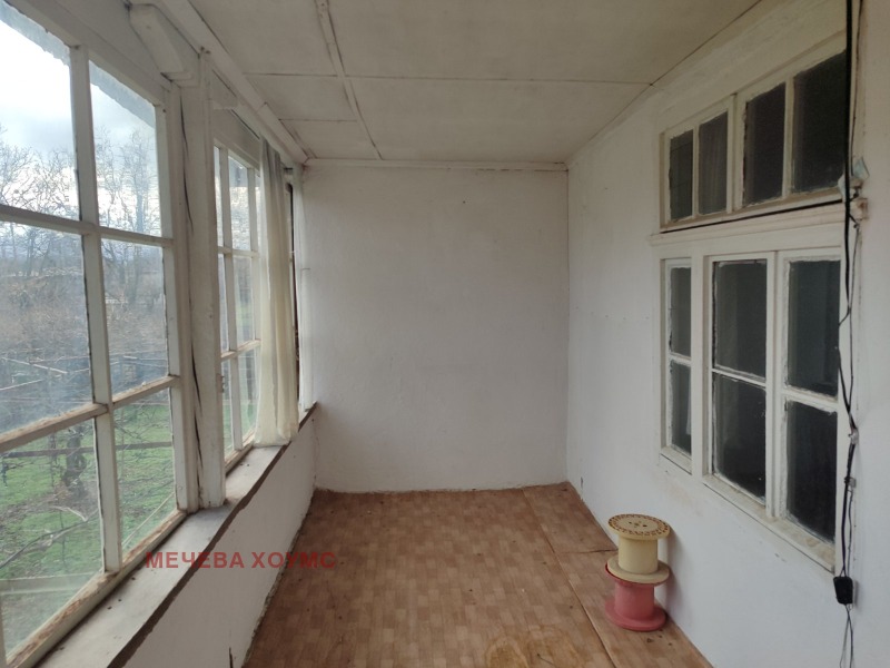 Продава КЪЩА, с. Яздач, област Стара Загора, снимка 6 - Къщи - 52694267