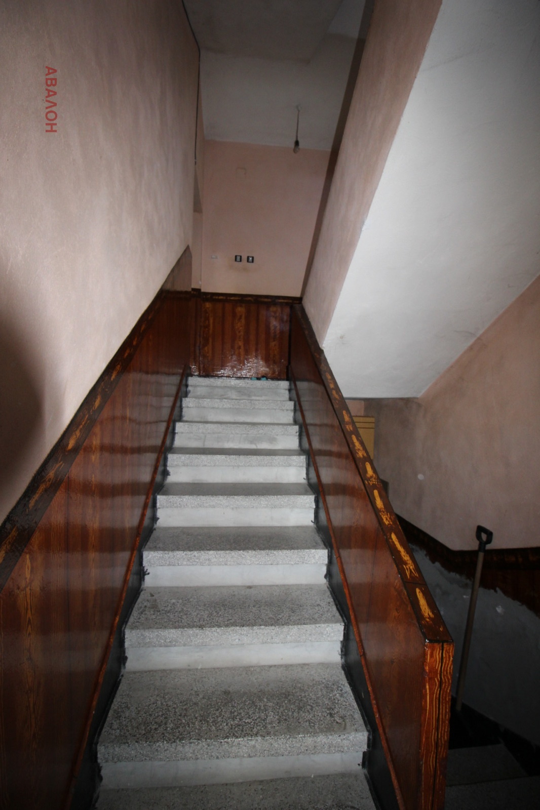 Продава ЕТАЖ ОТ КЪЩА, гр. Русе, Дружба 2, снимка 16 - Етаж от къща - 56259180