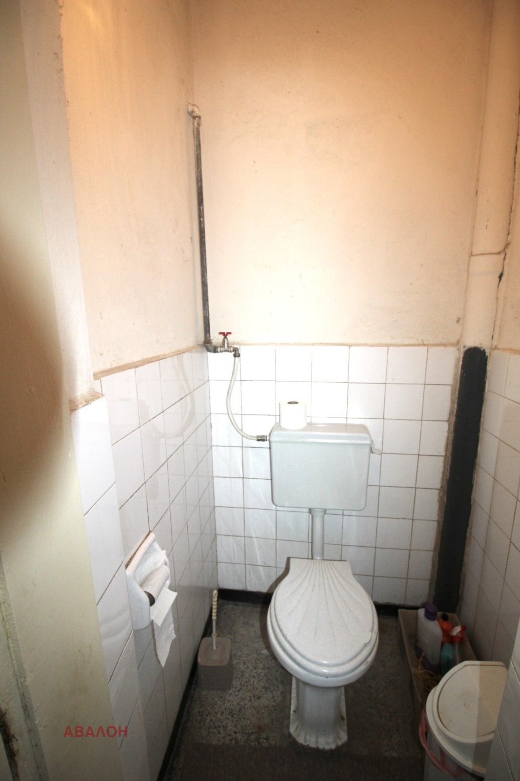 Продава ЕТАЖ ОТ КЪЩА, гр. Русе, Дружба 2, снимка 13 - Етаж от къща - 56259180