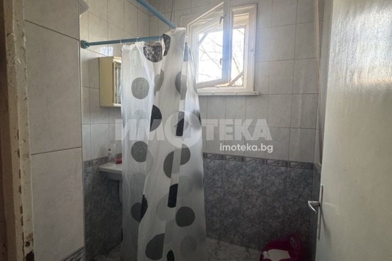 Продава 2-СТАЕН, гр. Пловдив, Кючук Париж, снимка 9 - Апартаменти - 53101040