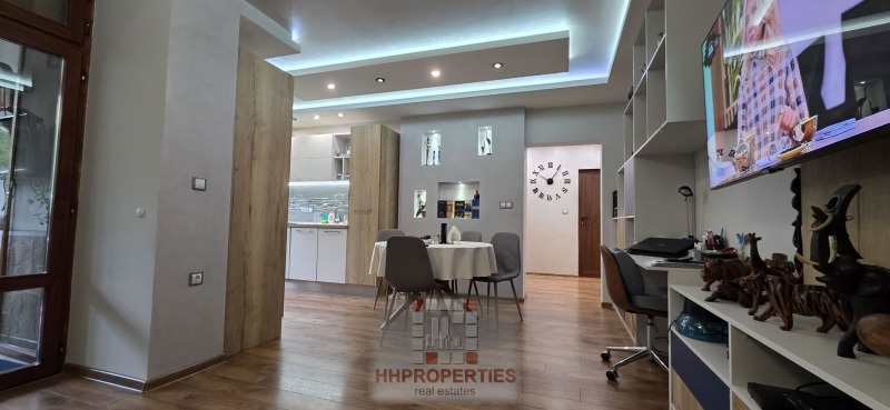 Продава  4-стаен град Пловдив , Център , 128 кв.м | 45460655 - изображение [3]