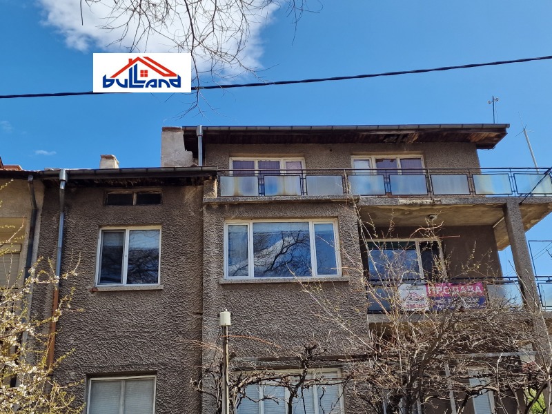 Продава  Етаж от къща област Кюстендил , гр. Дупница , 280 кв.м | 61301592 - изображение [2]